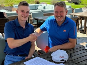 Trotse sponsor van Belgisch golf talent