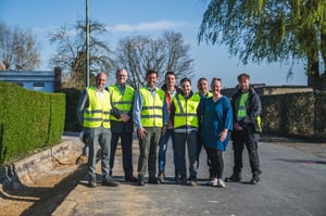 Glasvezel uitrollen en 1.000 m2 voetpad ontharden: ontdek het Zonneveld-project in Grimbergen